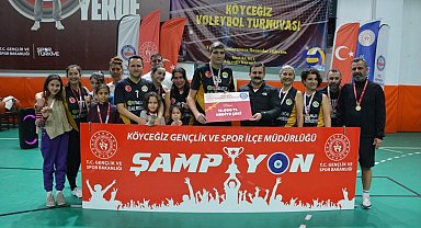 Köyceğiz Voleybol Turnuvası ödül töreni ile tamamlandı