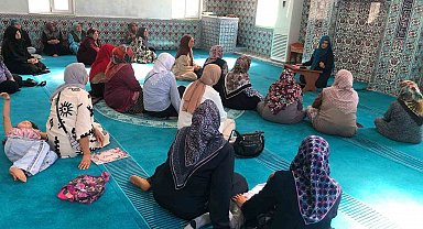 Köyceğiz'de kadınlara ve öğrencilere yönelik Miraç Kandili programı düzenlendi