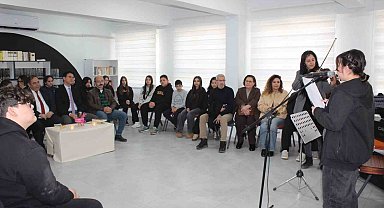 Köyceğizli öğrencilerden şiir ve müzik konseri
