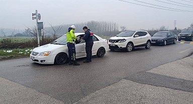 Köylerde 6 bin araç denetlendi