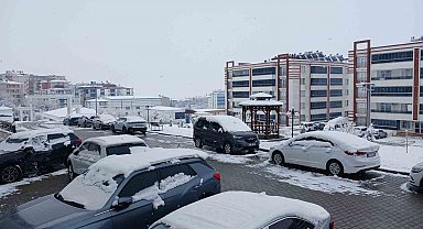 Kulp'ta beyaz esaret devam ediyor