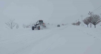 Kurubaş Geçidi ulaşıma açıldı