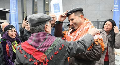 Kuşadası Belediyesi bazı birimlerini çadıra taşıdı