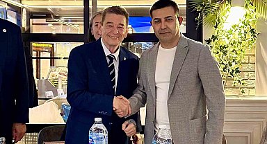 Kuşadası Belediyesi'nden Arndt'a fahri hemşehrilik beratı