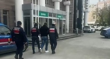 Kuşadası'nda altın bilezik hırsızı yakalandı