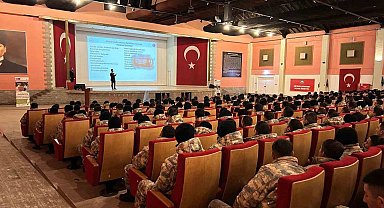 Kütahya'da erbaş ve erlere yönelik eğitim programı