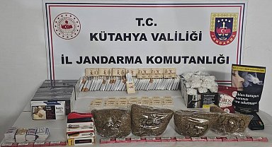 Kütahya'da jandarmadan kaçak tütün operasyonu