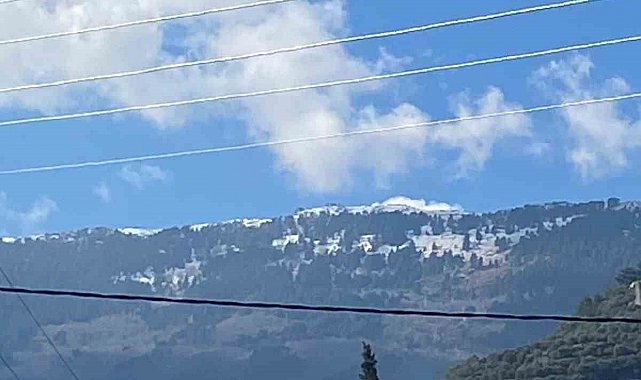 Madran Dağı zirvesi beyaza büründü