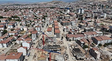 Malatya'da deprem davalarında karar: 16 sanığa hapis, 5 tutuklama