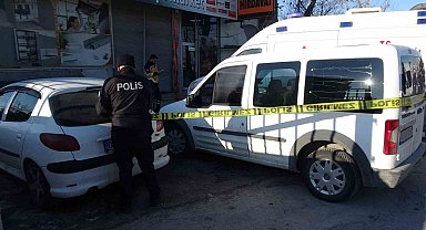 Malatya'da kalp krizi geçiren sürücünün kaza anı kamerada