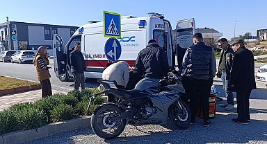 Manavgat'ta devrilen morosiklet sürücüsü yaralandı