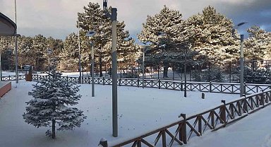 Manisa Spil Dağı Milli Parkı beyaza büründü