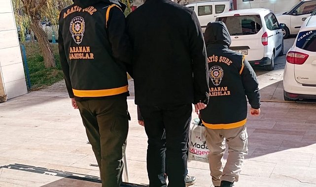 Manisa'da 2 firari yakalandı