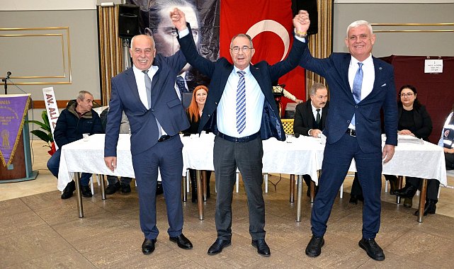 Manisa'da 23 yıllık başkan seçimi kaybetti