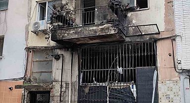 Manisa'da iş yerindeki yangın mahalle sakinlerine korku dolu anlar yaşattı