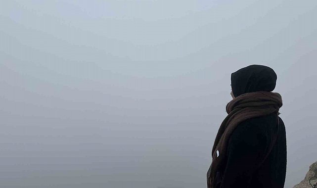 Mardin'de sis, yağmur ve rüzgar günlük hayatı olumsuz etkiledi