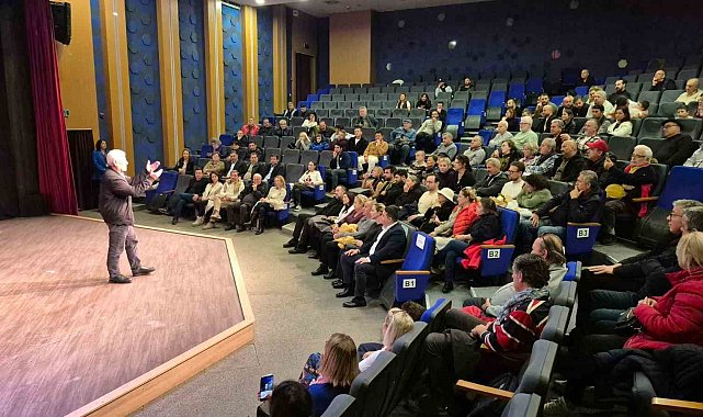 Mavi'nin İsimsiz Kahramanları belgeselinin ilk gösterimi yapıldı