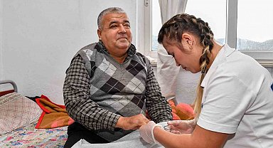 Mersin Büyükşehir Belediyesi 2025'te sağlık ve sosyal destekle her kesime ulaştı