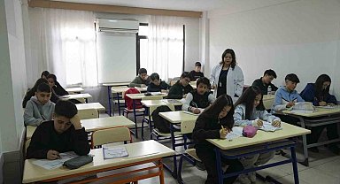 Mersin'de öğrencilere ücretsiz eğitim desteği