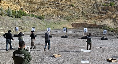 Mersin'de orman muhafaza personeline atış eğitimi