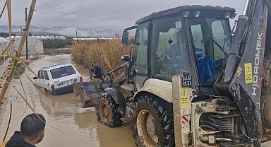 Mersin'de selin yaraları sarılıyor