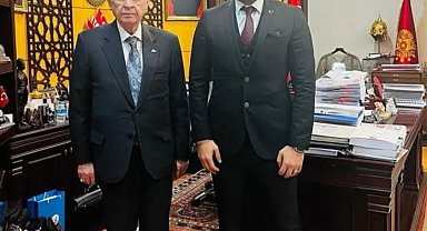 MHP Aydın'da bayrak değişimi