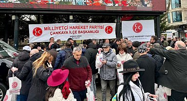 MHP Çankaya'dan Miraç Kandili'nde kandil simidi ikramı