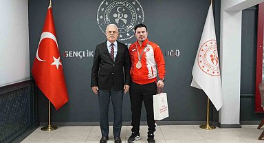 Milli karateci Kıroğlu 2026'da da başarılarını arttıracak