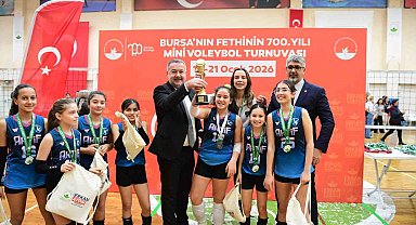 Mini Voleybol Turnuvası'nda ödüller sahiplerini buldu
