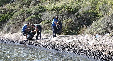 Muğla Büyükşehir'den Gökova ve Göcek'te kapsamlı kıyı temizliği