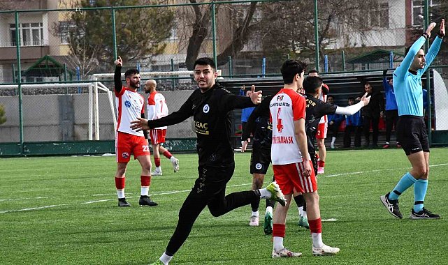 Muhammed Tolga Şahin, son 2 maçta 6 gol attı