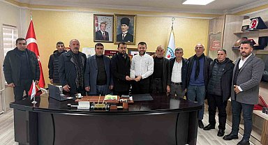 Muhtarlardan Başkan Seydaoğlu'na teşekkür plaketi