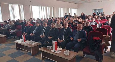 Mut'ta kayısının geleceği masaya yatırıldı