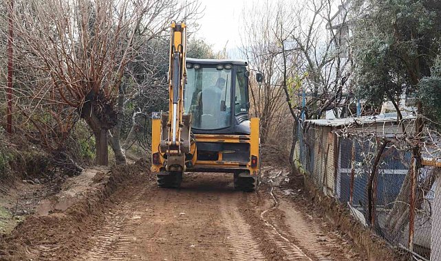 Nazilli Belediyesi'nden Arslanlı'da yol çalışması