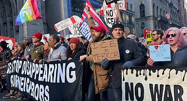 New York'ta binlerce kişiden ICE'a tepki yürüyüşü