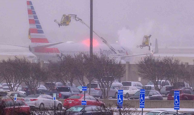 New York'ta soğuklardan hayatını kaybettiği düşünülen 3 kişinin cesedine ulaşıldı