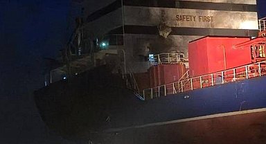 Odessa'da Rusya'nın saldırısında Türk gemisinin isabet aldığı anlara ilişkin görüntüler ortaya çıktı