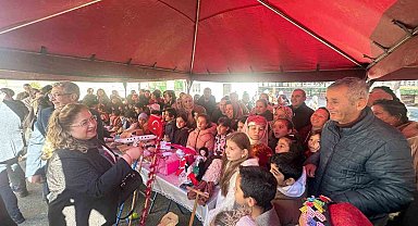 Öğrenciler 'ailenin önemine' oyuncaklarla dikkat çekti