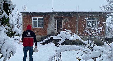 Ordu'da ihtiyaç sahiplerine sıcak yemekleri ulaştırılıyor