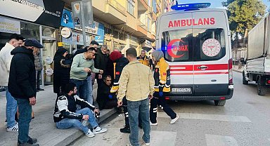Ordu'da motosiklet yayaya çarptı: 2 yaralı