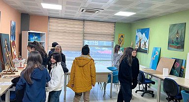 Ortaokul öğrencileri gençlik merkezini sevdi