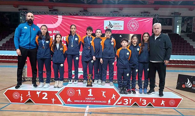Osmangazili badmintoncular, Türkiye Şampiyonası'nda parladı
