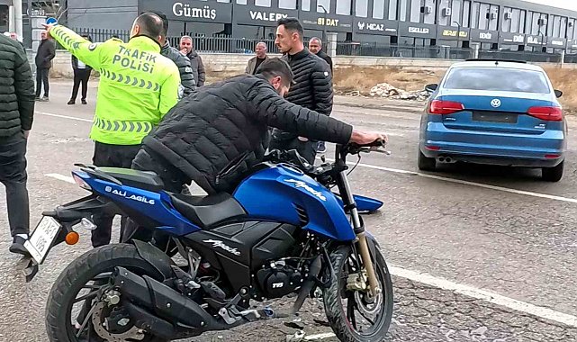 Otomobille çarpışan motosikletin 16 yaşındaki sürücüsü ağır yaralandı