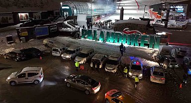 Palandöken Kayak Merkezi'nde jandarma ve polis ekipleri yoğun güvenlik önlemi aldı