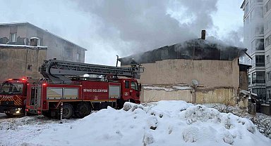 Paniğe neden olan yangın büyümeden söndürüldü