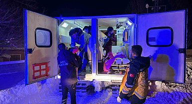 Patnos'ta kar engeline rağmen 40 günlük bebek kurtarıldı