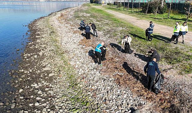 "Mavi Takım" ekibi 16 tonun üzerinde atık topladı