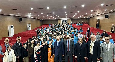 "RI-FAT GSB Çocuk Tiyatrosu" projesi kapsamında okullarda tiyatro gösterisi
