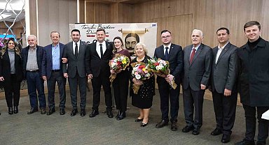 "Tarihi Bizden Dinleyin" söyleşisi yoğun ilgi gördü