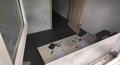 Sağanak yağış Manisa'da su baskınlarına neden oldu